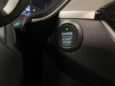 Certified 2022 Ford Escape SE image 23