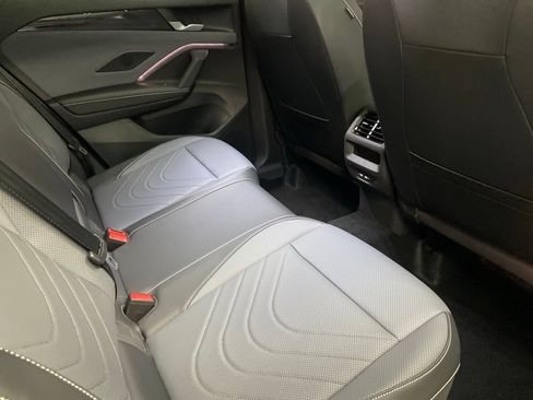 New 2026 Volkswagen Tiguan SE R-Line AWD/4WD image 7