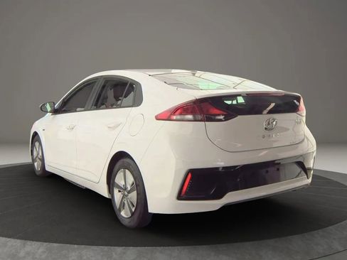 Used 2019 Hyundai Ioniq Blue image 2