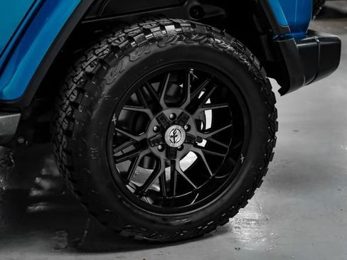 Used 2020 Jeep Wrangler Unlimited Sahara AWD/4WD image 51