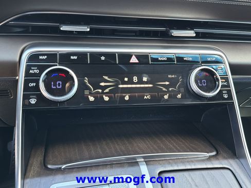 Used 2023 Genesis GV80 3.5T Prestige w/ Prestige Package image 10