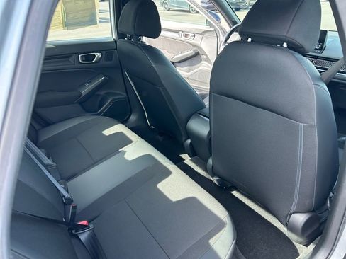 Used 2023 Honda Civic Sport image 32