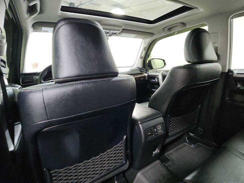 Certified 2022 Toyota 4Runner Limited AWD/4WD image 26