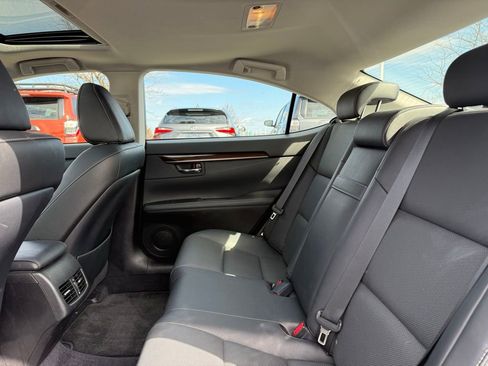 Used 2015 Lexus ES 350 w/ Premium Package image 15