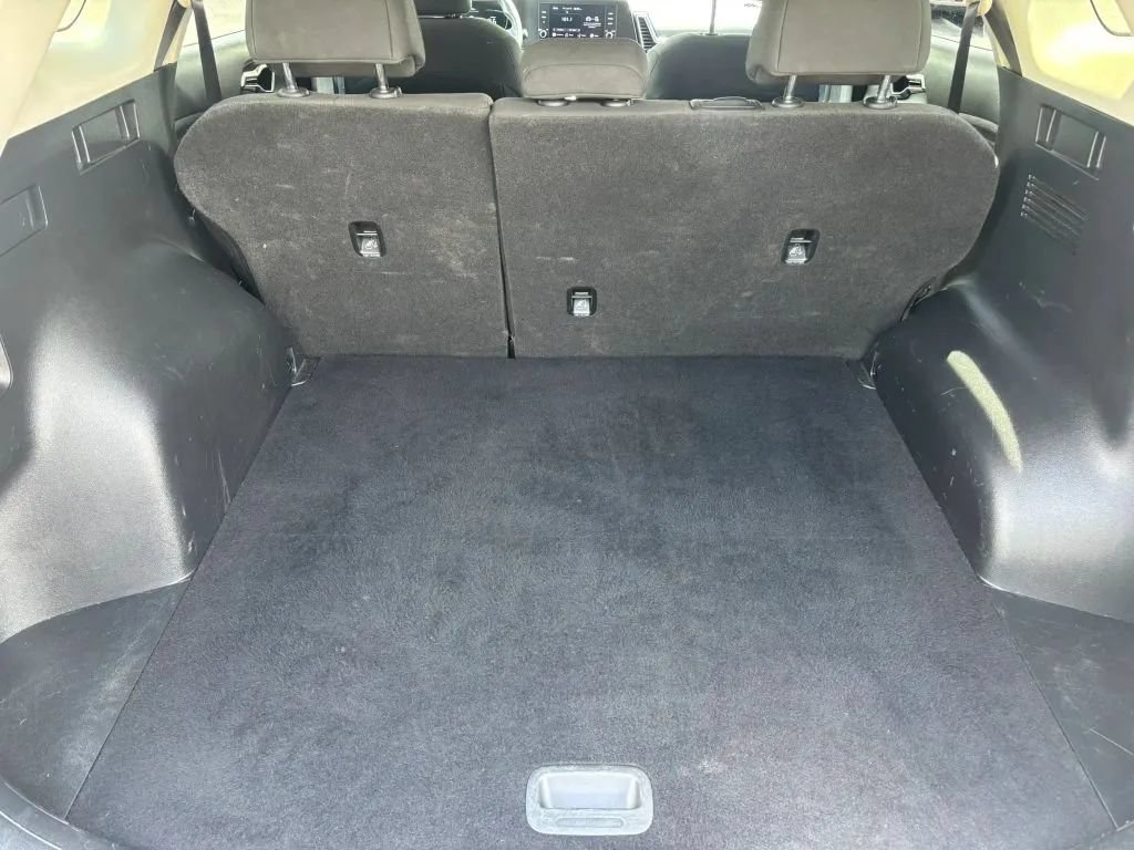 Used 2024 Kia Sportage LX FWD image 14