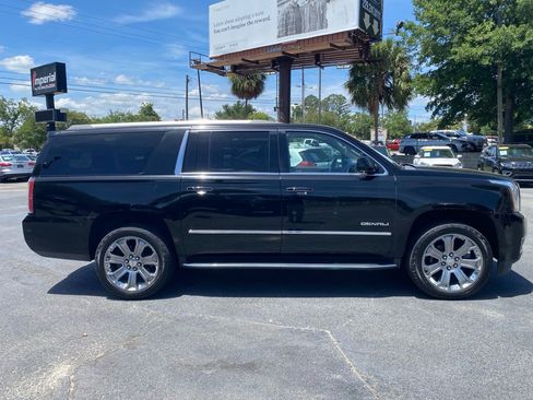 Used 2017 GMC Yukon XL Denali w/ Open Road Package RWD image 6