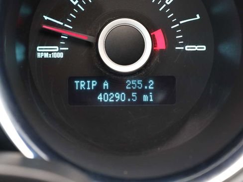 Used 2013 Ford Mustang GT RWD image 19