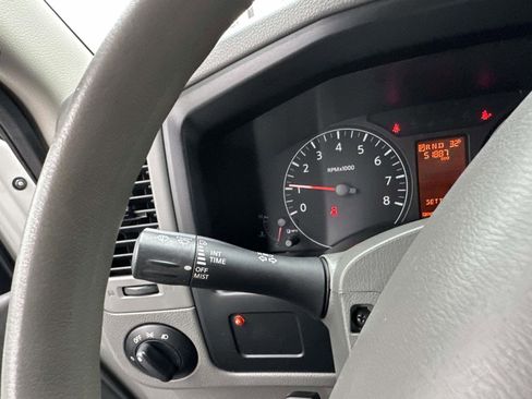 Used 2013 Nissan NV 1500 S w/ Side Curtain Airbag Pkg image 26