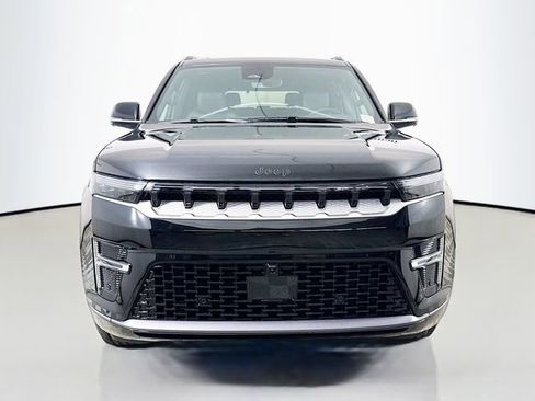New 2026 Jeep Grand Wagoneer 4WD image 2