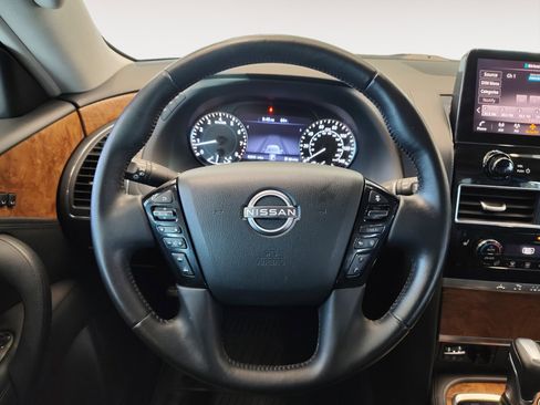Used 2022 Nissan Armada SL image 17