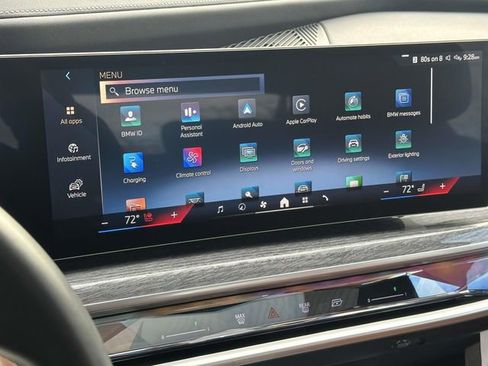 Certified 2025 BMW i7 xDrive60 image 36