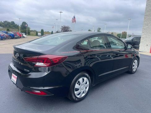 Used 2020 Hyundai Elantra SE w/ Cargo Package (C1) image 3