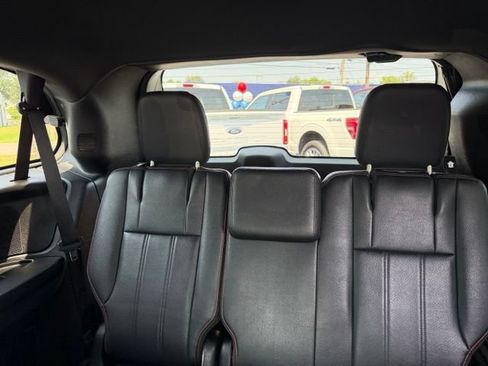 Used 2017 Dodge Grand Caravan GT FWD image 28