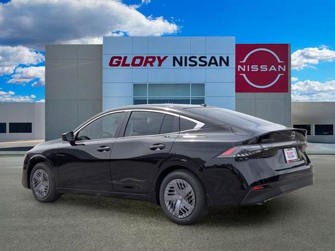 New 2026 Nissan Sentra S w/ Floor Mat Package FWD image 4