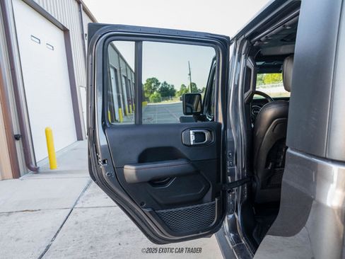 Used 2023 Jeep Gladiator Mojave w/ Trailer Tow Package image 75