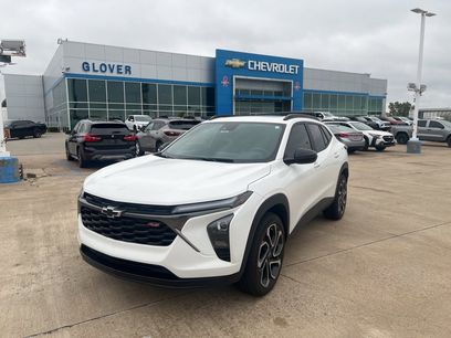Used 2025 Chevrolet Trax RS w/ Sunroof Package