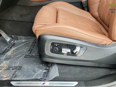 Used 2026 BMW X7 xDrive40i AWD/4WD image 53