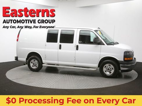 Used 2020 GMC Savana 2500 w/ Driver Convenience Package RWD image 42