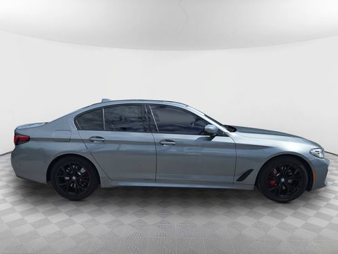 Used 2023 BMW 530i w/ M Sport Package RWD image 9