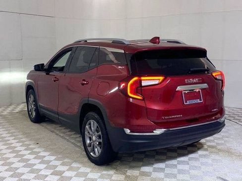 Used 2024 GMC Terrain SLT AWD/4WD image 23