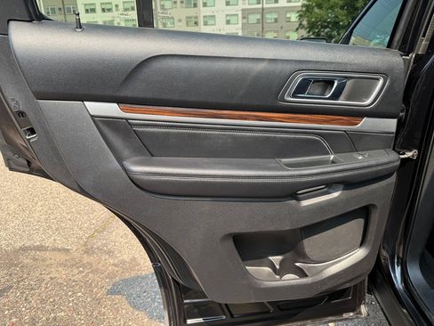 Used 2016 Ford Explorer Limited AWD/4WD image 19