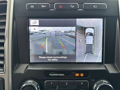 Used 2019 Ford F350 Lariat image 30