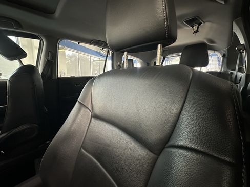 Used 2021 Honda Pilot EX-L image 10