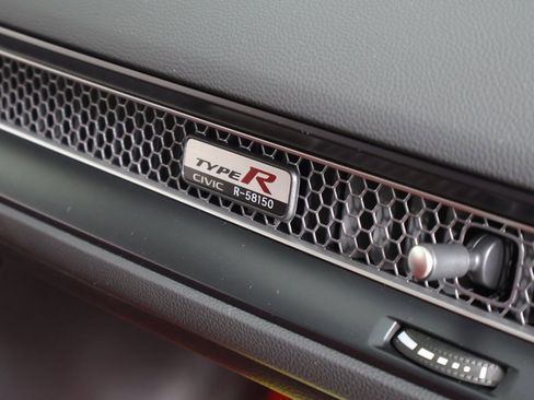 New 2025 Honda Civic Type R image 23