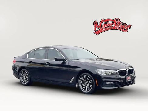 Used 2018 BMW 530i xDrive image 1