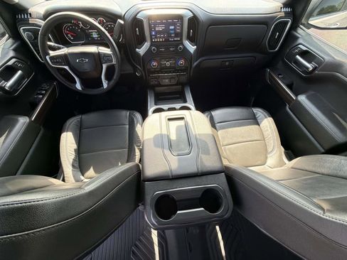Certified 2020 Chevrolet Silverado 1500 RST AWD/4WD image 20