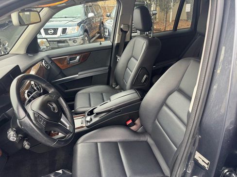 Used 2013 Mercedes-Benz GLK 350 4MATIC image 9
