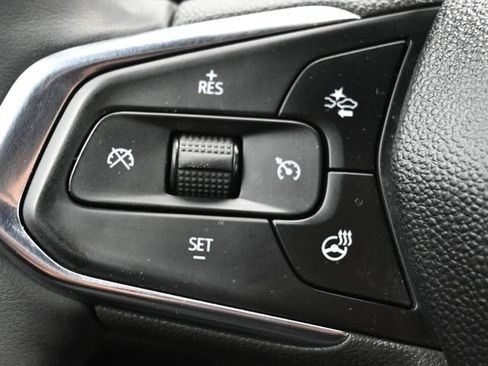Used 2024 Chevrolet TrailBlazer ACTIV w/ Convenience Package FWD image 24
