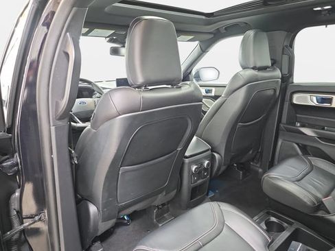 Used 2020 Ford Explorer ST w/ Premium Technology Package AWD/4WD image 12
