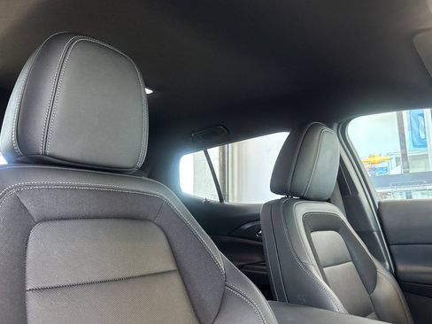 Used 2024 Chevrolet Equinox EV LT FWD image 21
