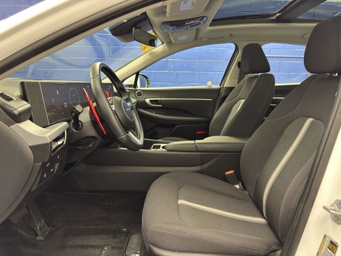 Used 2025 Hyundai Sonata SEL image 19