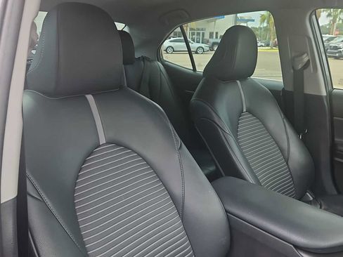Used 2023 Toyota Camry SE FWD image 25