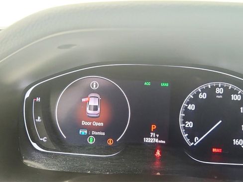 Used 2018 Honda Accord Sport image 16