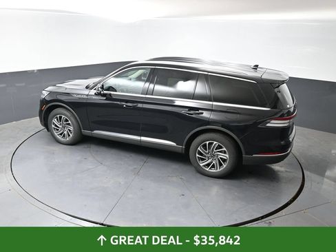Used 2023 Lincoln Aviator AWD image 54