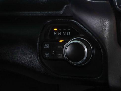 Used 2022 RAM 1500 Big Horn AWD/4WD image 23