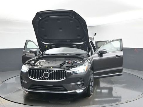 Used 2022 Volvo XC60 B5 Inscription w/ Advanced Package image 47