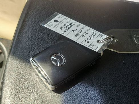 Used 2021 MAZDA CX-5 Touring FWD image 25
