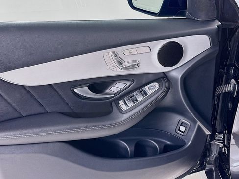 Certified 2022 Mercedes-Benz GLC 300 image 18
