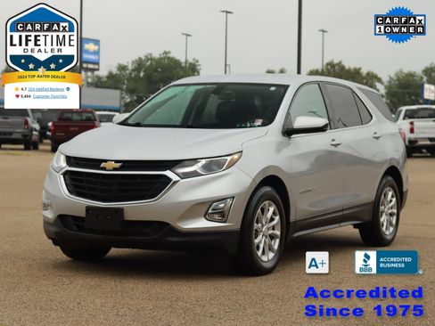 Used 2018 Chevrolet Equinox LT FWD image 3