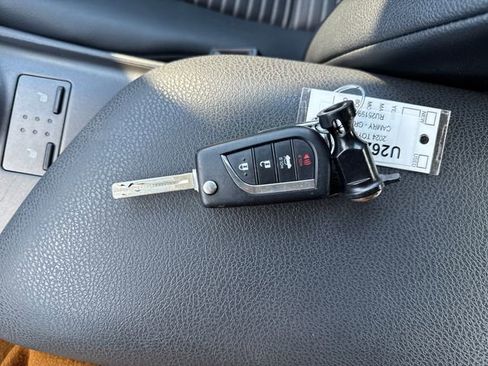 Used 2023 Toyota Camry SE image 23