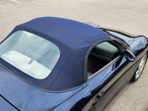Used 1999 Porsche Boxster RWD image 12