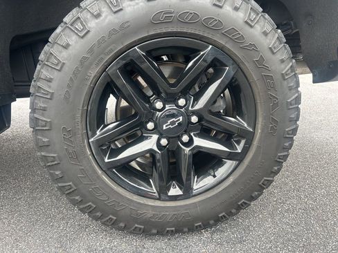 Used 2022 Chevrolet Silverado 1500 LT Trail Boss w/ Protection Package image 39