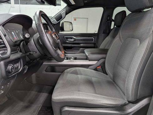 Used 2019 RAM 1500 Big Horn AWD/4WD image 4
