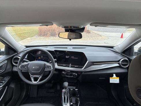 New 2026 Chevrolet Trax ACTIV w/ Driver Confidence Package image 19