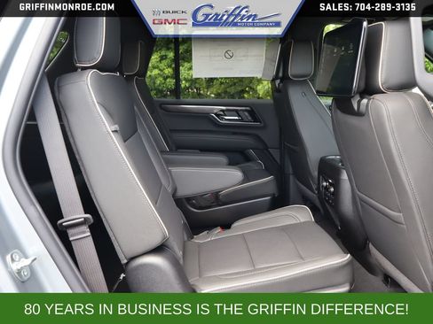 New 2026 GMC Yukon Elevation w/ Elevation Premium Package AWD/4WD image 34