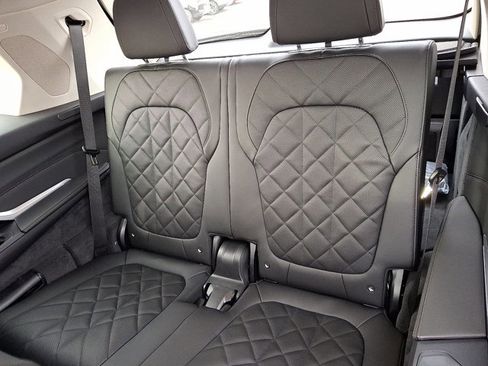 New 2026 BMW X7 xDrive40i image 6